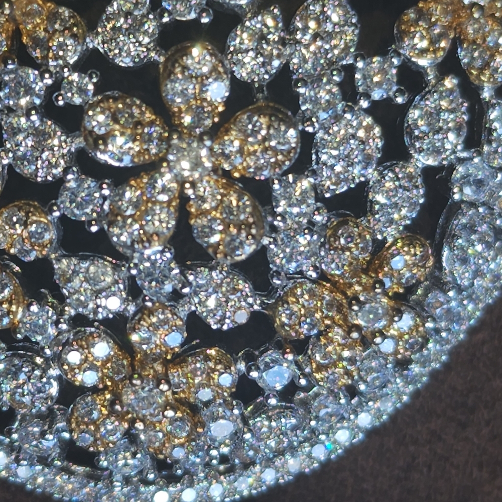 Raindrop diamond earrings - Picture 4 of 4